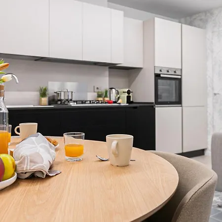 Apartmán Italianway Comfort - Certosa 19 *