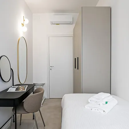 Apartmán Italianway Comfort - Certosa 19 *